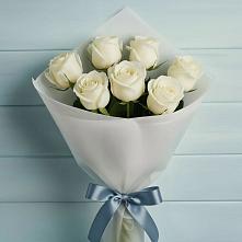 7 Белых роз Эдлесс Лав в Абинске Букет 7 Белых роз Эдлесс Лав в Абинске