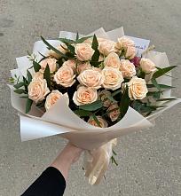 Букет Кремовые розы Латте в Абинске
