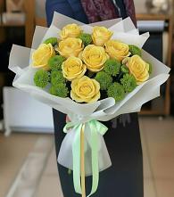 Букет цветов из:  Хризантемы и Розы в Абинске