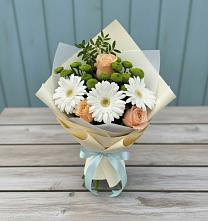Букет цветов из:  Герберы, Розы и Хризантемы в Абинске