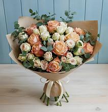 Букет цветов из:  Альстромерии и Розы в Абинске